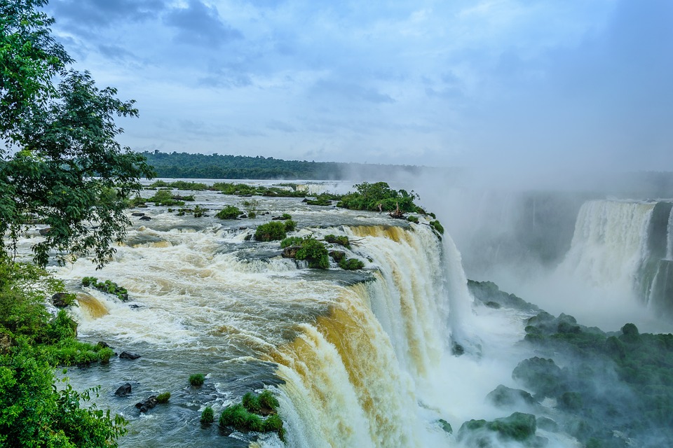Cachoeira de Foz do Iguaçu Belezas naturais do Brasil